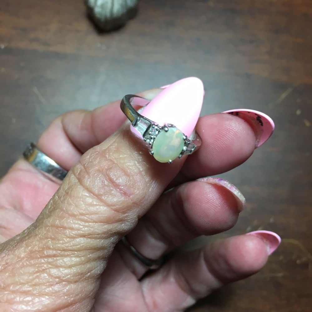 Opal ring - Picture 6 of 7